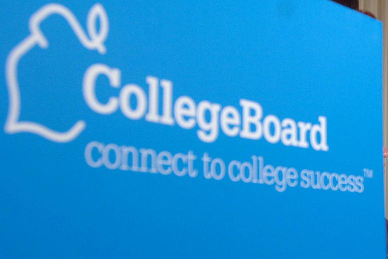 College Board - Official SAT Study Guide 1